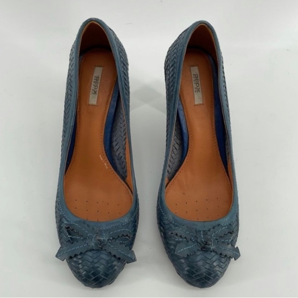 𝅺GEOX Respita blue weaved leather high heels wood look heel sz 8